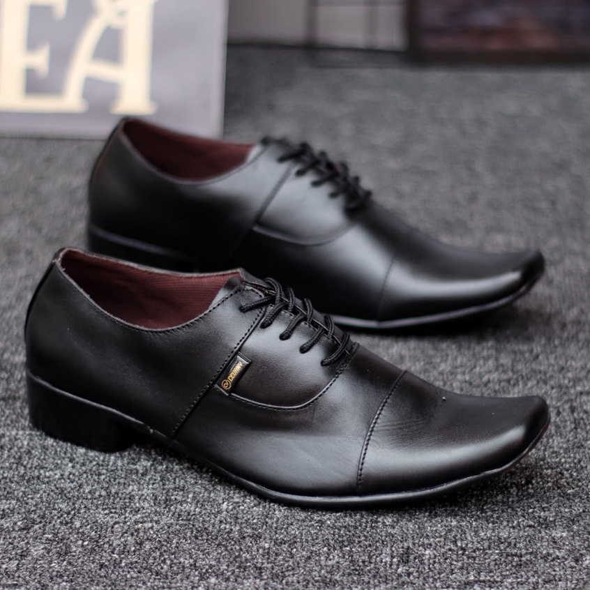 Sepatu Pantofel Hitam Kulit Asli Formal Kerja Kantor Pria Abraham Phelik