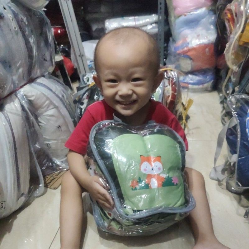 Chintaka CBG2831 Gendongan Hipseat bayi 6posisi + saku seri fox