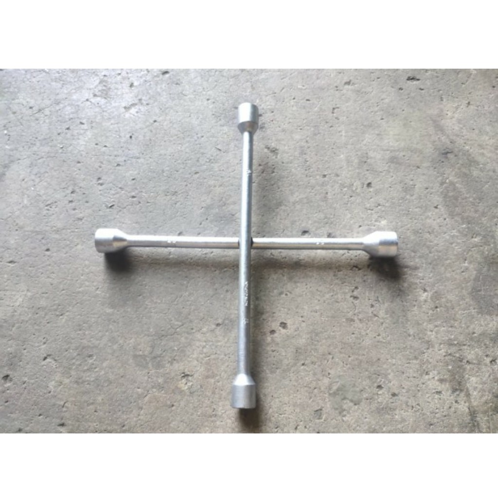 Kunci Roda Mobil Palang Ban Mobil 4 Way Lug Wrench Cross 17-19-21-23mm.bie088