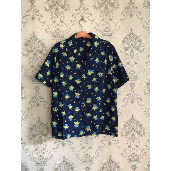 Kemeja Toy Story x Spao Official