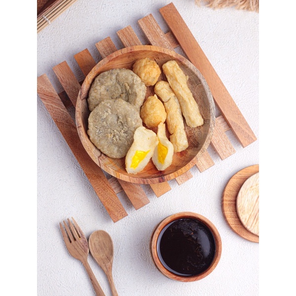 

Pempek palembang asli ikan tenggiri