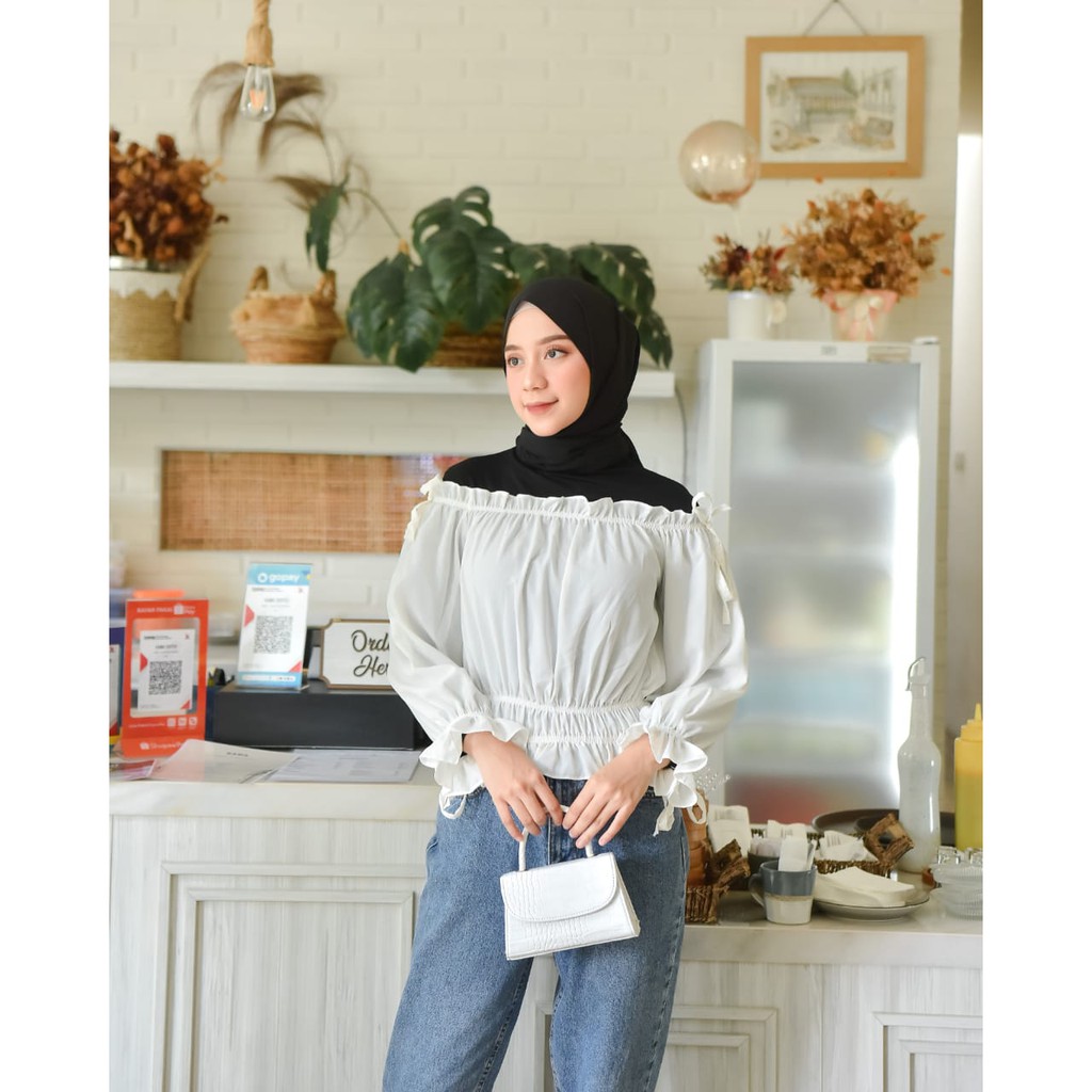 Willy top blouse / atasan blus wanita