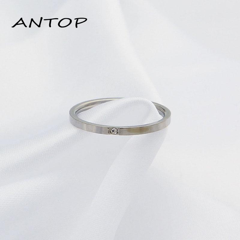 1pc Cincin Berlian Bahan Titanium Steel Gaya Korea Untuk Wanita