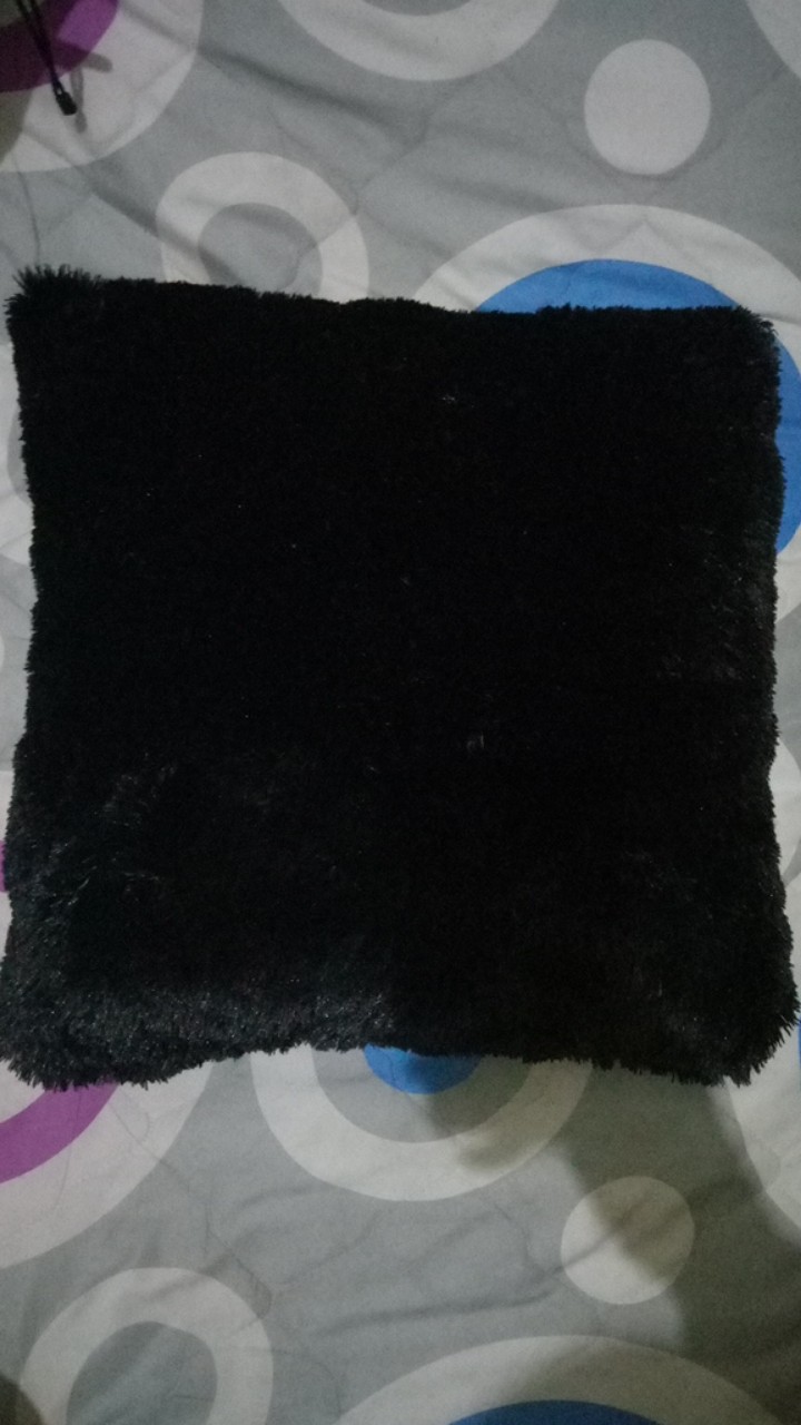 Bantal Rasfur Kotak Bulu Halus N Empuk Isi Dakron