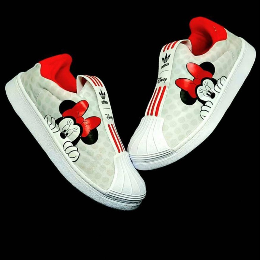 adidas mickey superstar