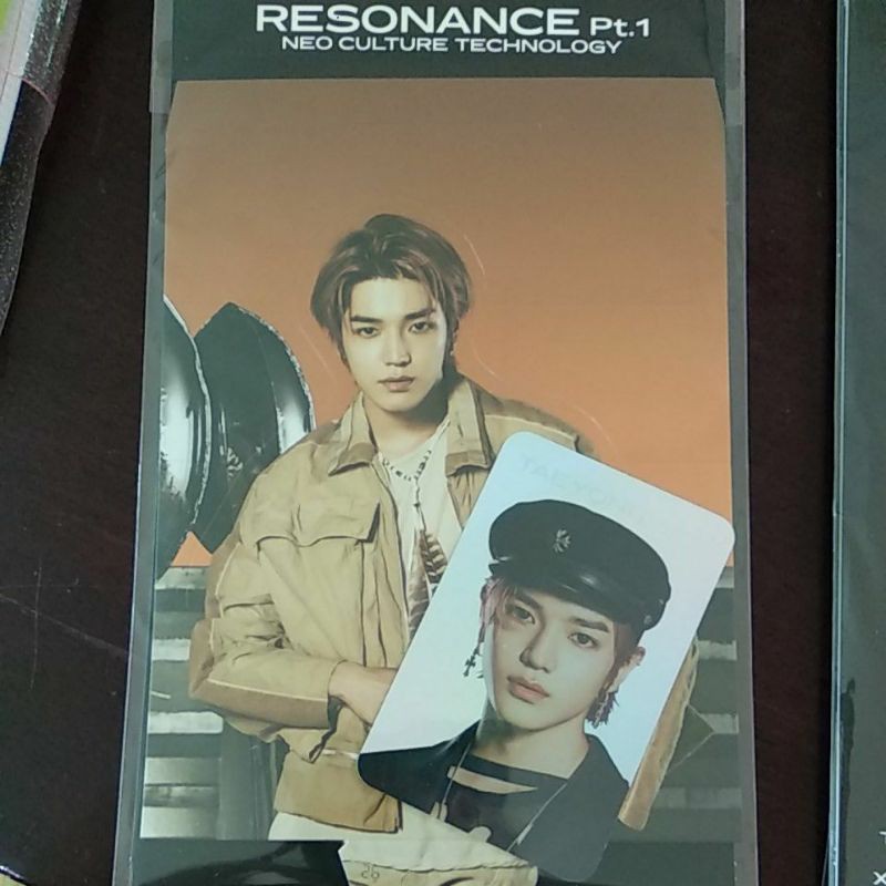 standee holo taeyong pt 1 avail