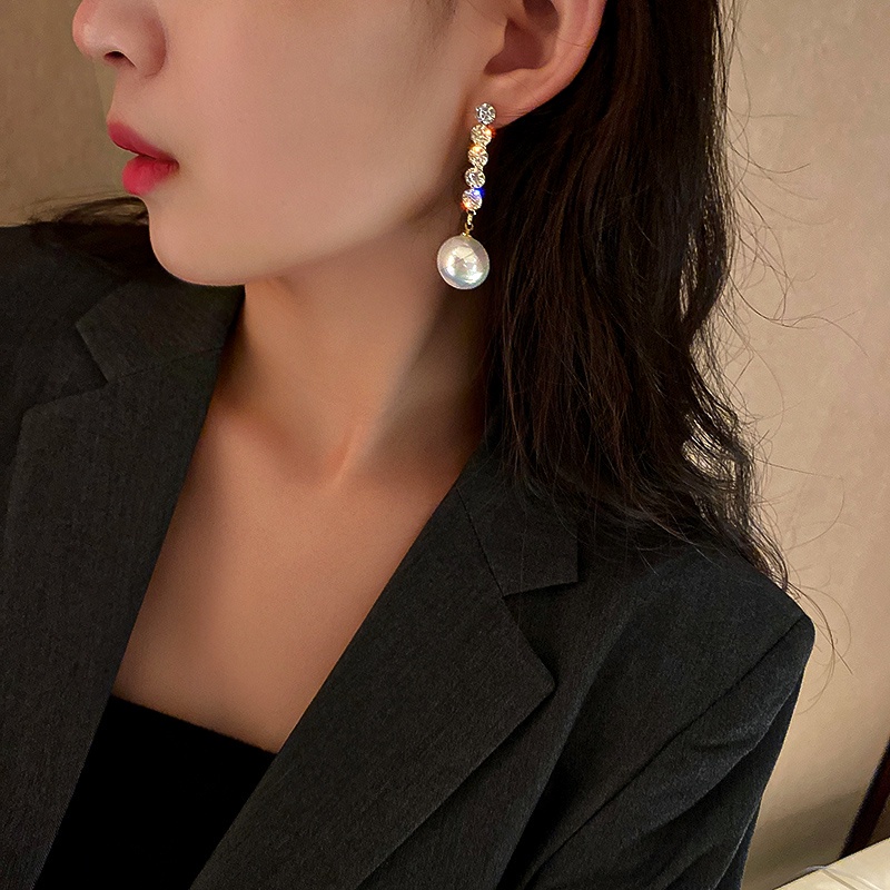 Anting Rumbai Panjang Bahan 925 Silver Needle Aksen Mutiara Berlian Imitasi Gaya Korea Untuk Wanita