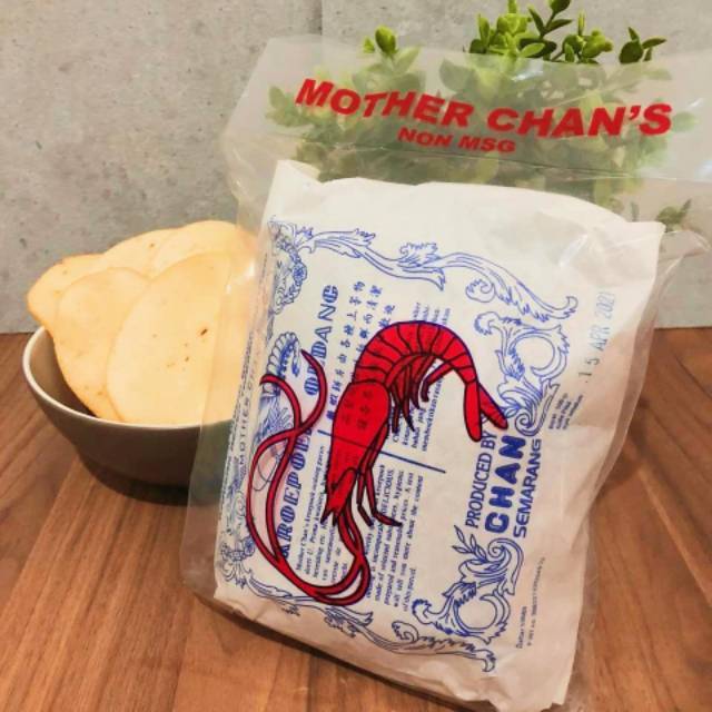 

Kerupuk Udang Mother Chan's 500gr/Cemilan Sehat Kerupuk Udang Pilihan 100% Natural