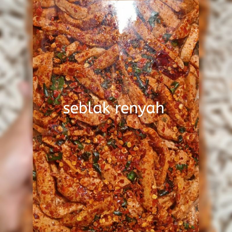 

Basreng baso goreng stik pedas daun jeruk isi 1kg