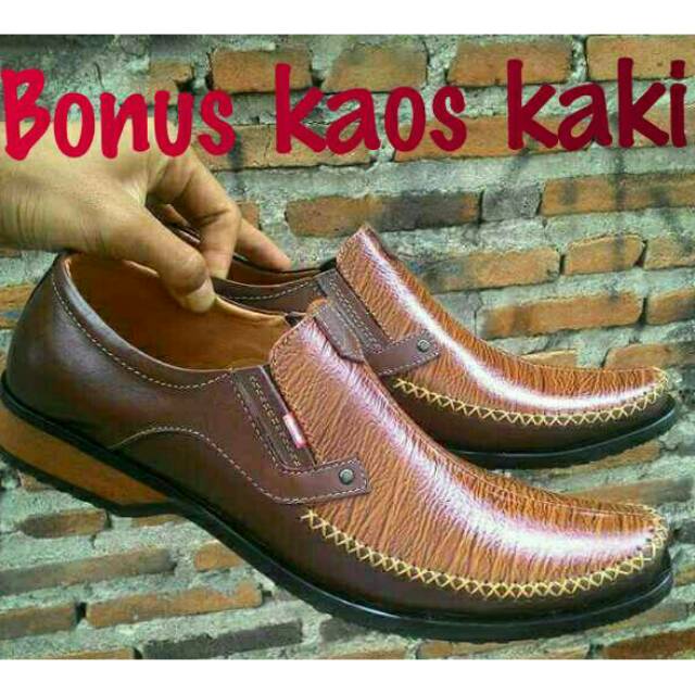 SEPATU KICKERS / SEPATU PANTOPEL