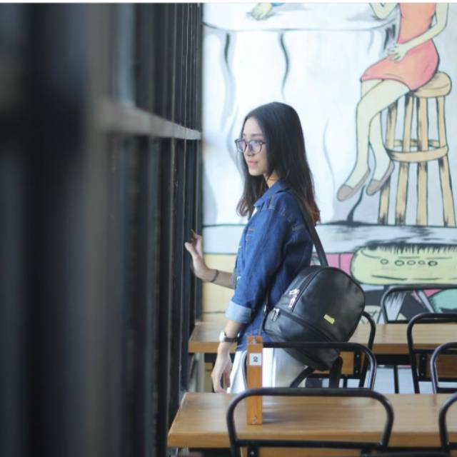 Tas Ransel JELITA HITAM Rumah Warna