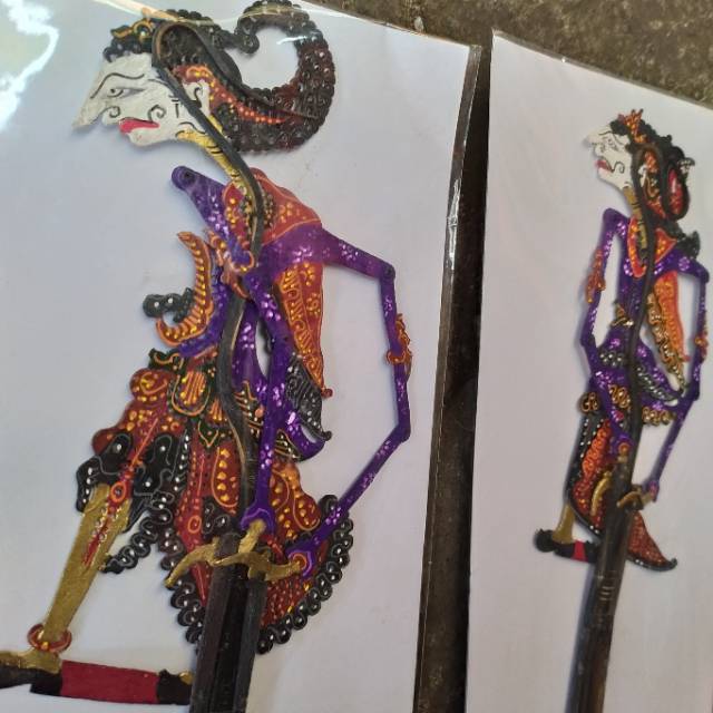 (BISA COD) SEPASANG KERAJINAN MINIATUR WAYANG RADEN KUMAJAYA DAN DEWI KUMARATIH CAPERAN SUPER HALUS