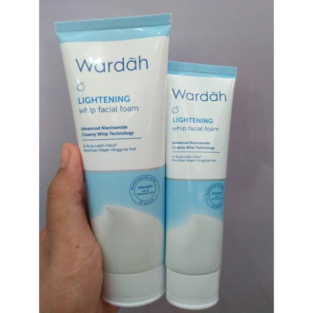 wardah brightening facial foam