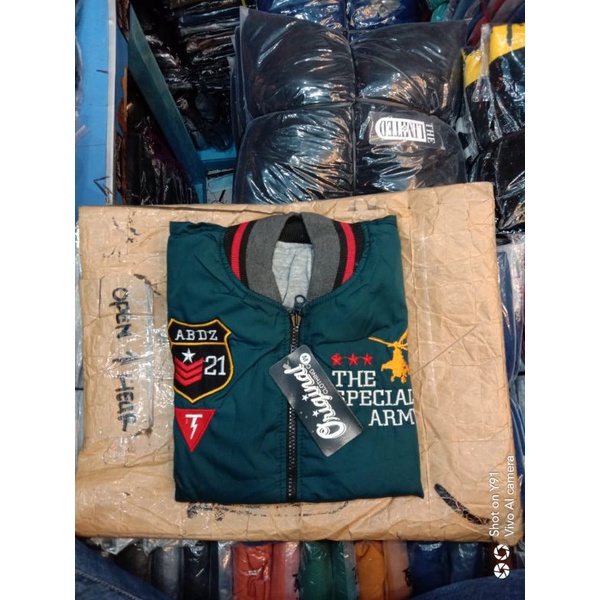 promo jaket bomber bolak balik anak usia (2-10 th ) size ; S,M,L,XL