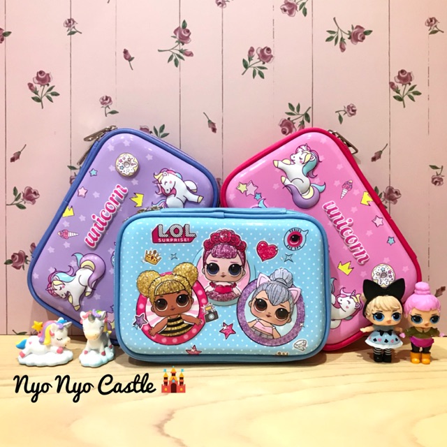 

Tempat Pensil Organizer Hardcase 3D Girls Edition LOL Surprise & Unicorn