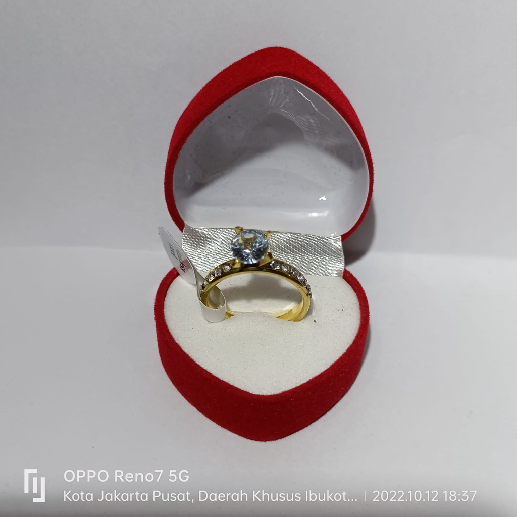 Cincin Tunangan Titanium Permata Satu cantik dan mewah  free box bisa bayar di tempat