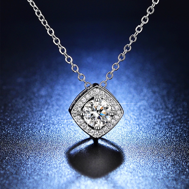 925 perak murni Flash Diamond Square Pendant Kalung berlian kalung untuk wanita Moissanite perhiasan fashion sederhana gaya Korea