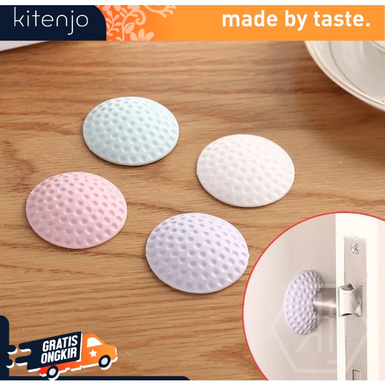 KITENJO BANTALAN PENGAMAN DAN PENGGANJAL UNTUK ENGSEL PINTU YANG DITEMPEL DI DINDING WARNA PUTIH