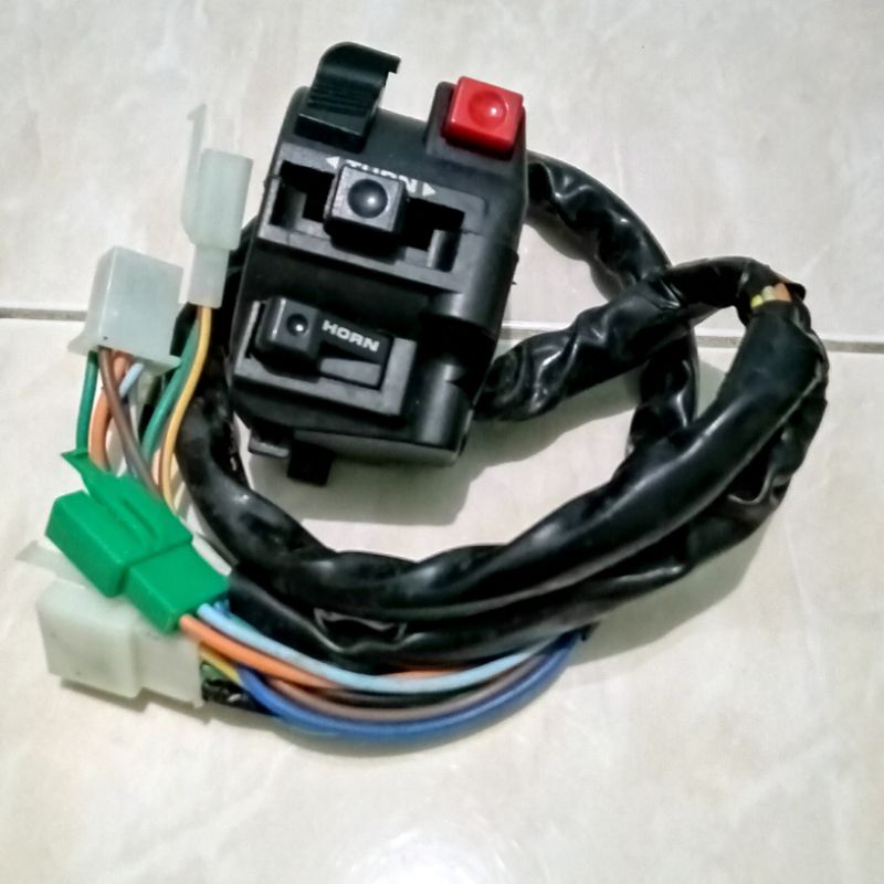 Saklar lampu set kiri motor Honda bebek Supra fit Lama