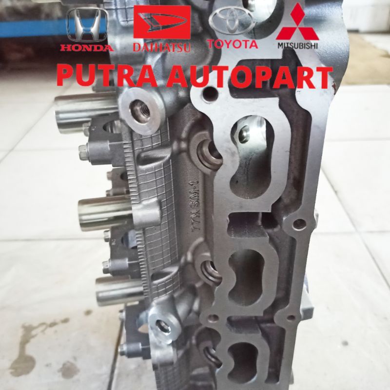 cylinder head Suzuki ertiga 77m 2018up original