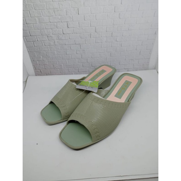 Sandal Wedges Slip On Dessy 737-1 Import-HIJAU ARMY