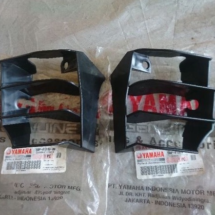 kisi kisi guide air scop tangki scorpio z kotak steko kanan kiri ori asli original