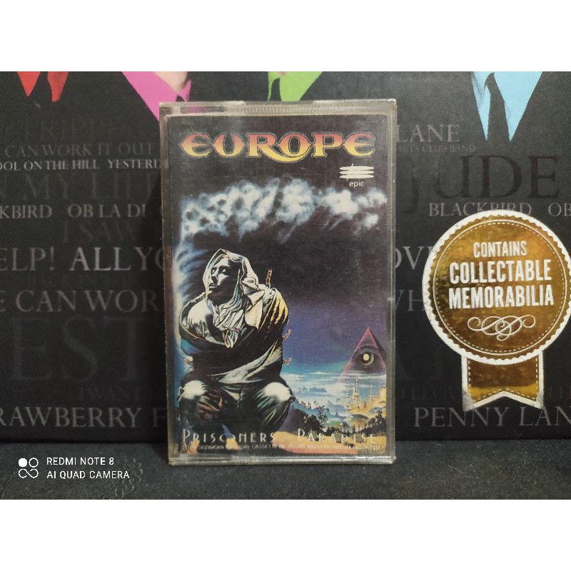 Kaset Pita : EUROPE - PRISONERS IN PARADISE.