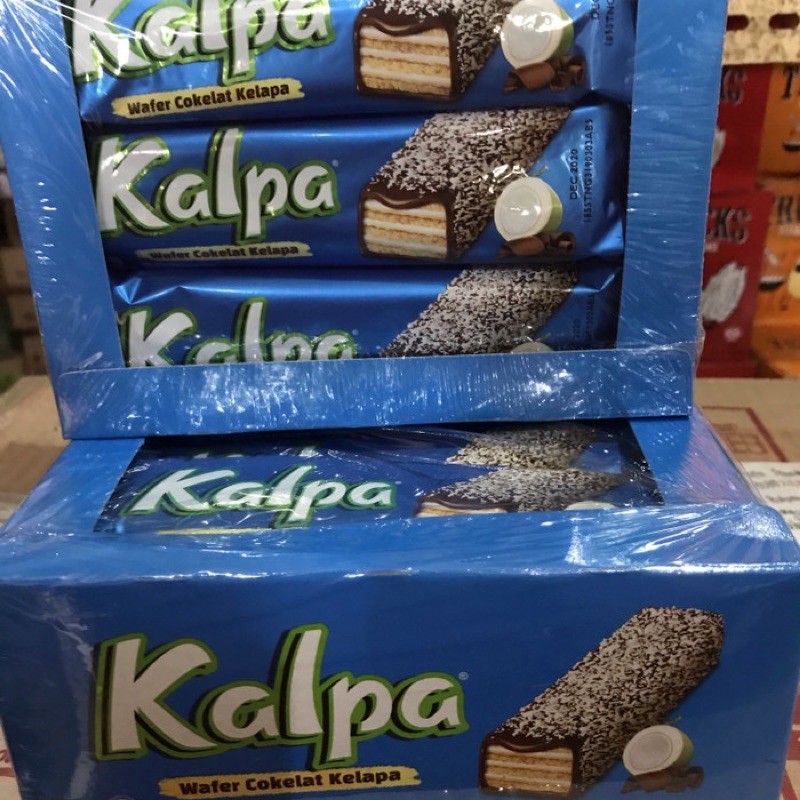 

Kalpa Wafer Coklat Kelapa 1 Box isi 12