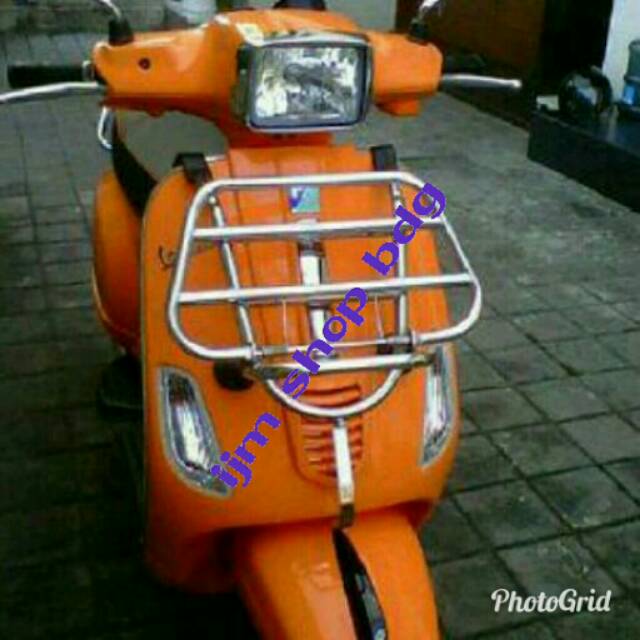 Variasi vespa lx s front rack