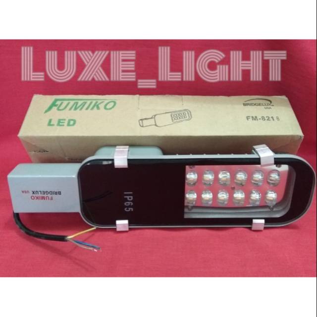 Kap lampu jalan led 12x1.5w "FUMIKO"