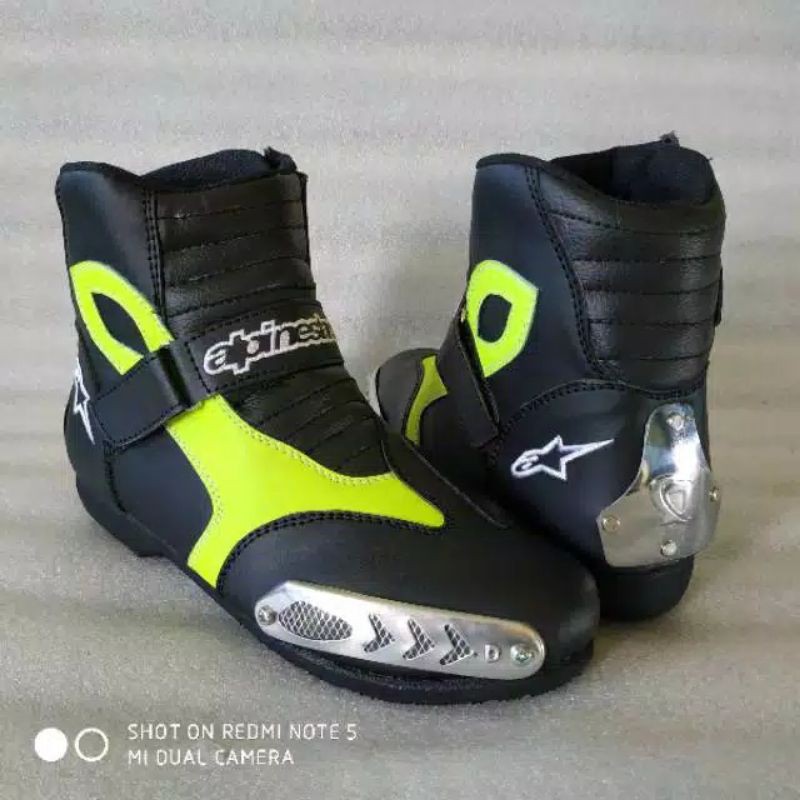 sepatu alpinestar Drags Touring Fluo