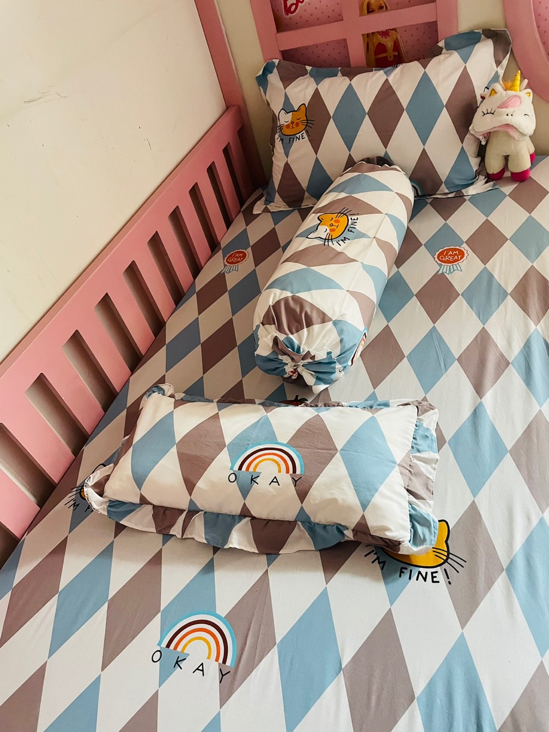 Moon Kain Sprei Meteran Katun Lokal Esra Geometri Wajik Kucing Berlyn & Kotak Bunga Jepang Hanami