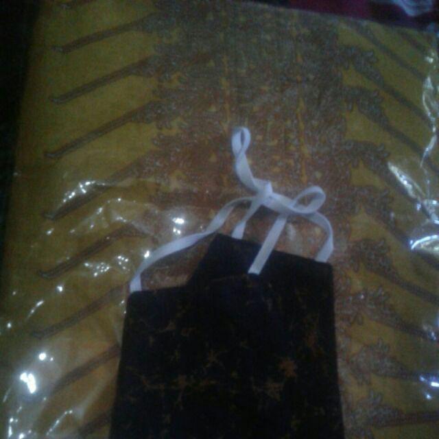 Batik Solo Koko Batik Pria Lengan Panjang Lapis Furing Abinaya Kuning Martowiro Atasan Modang Kuning