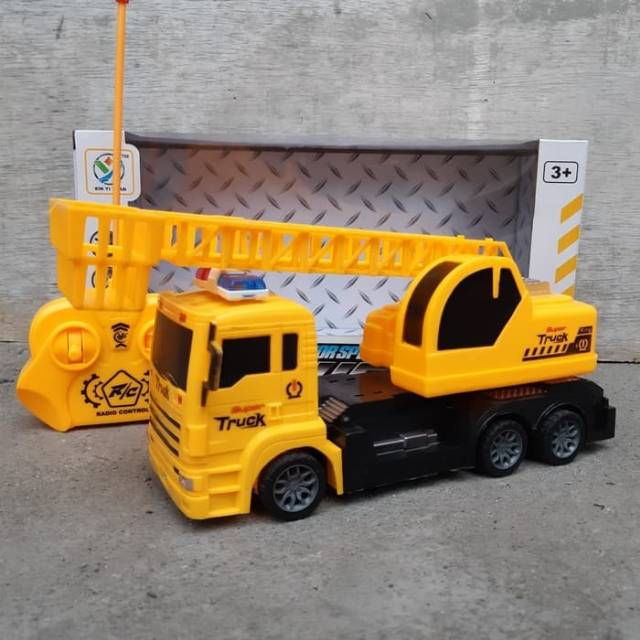 RC CAR TRUK TANGGA BATRE EDUKASI MAINAN MOBIL REMOTE CONTROL ANAK