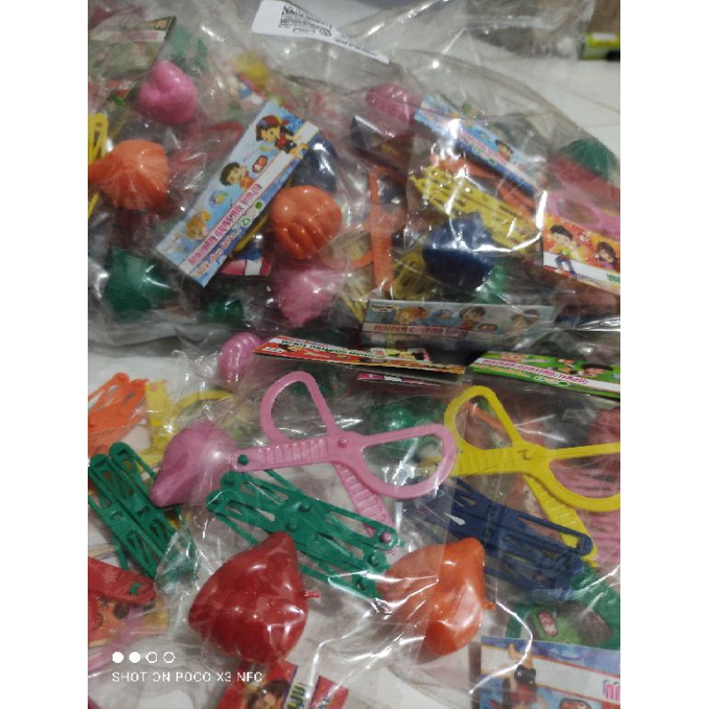 mainan gunting tonjok/ gunting tinju isi 20 pcs