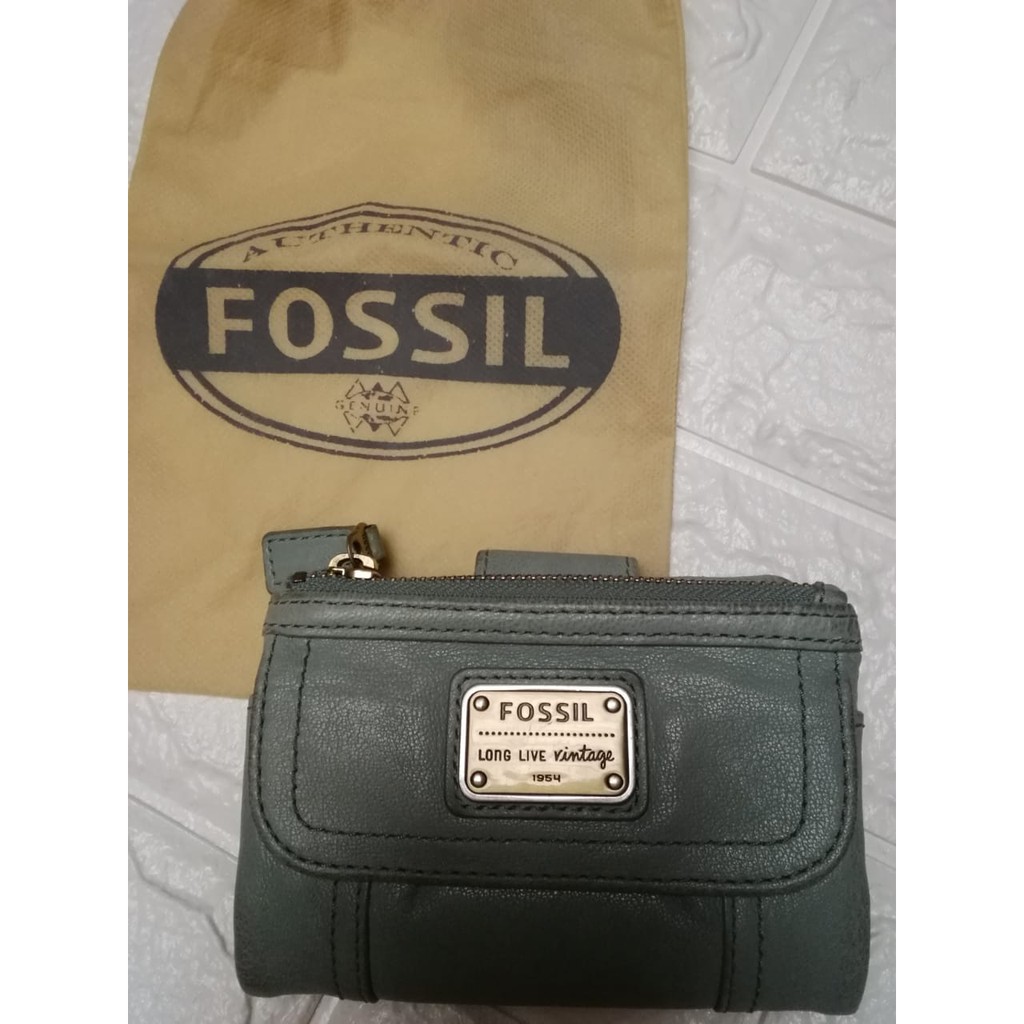 Preloved Fossil Emory Vintage Wallet - LightBlue