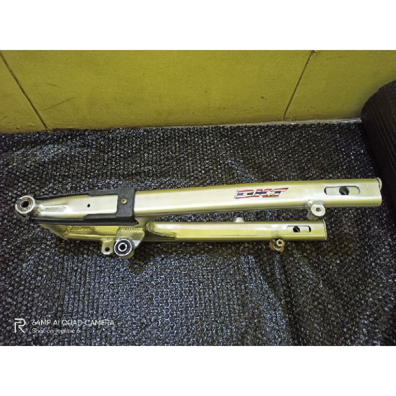 SWING ARM DKT PNP VIXION DAN VIXION NEW