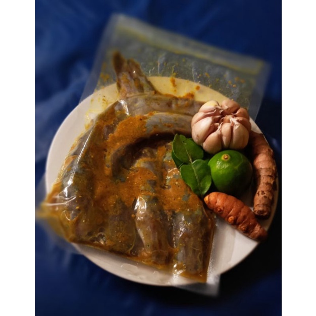 

ikan lele bumbu kuning / ikan lele siap goreng / ikan lele frozen / frozen 500g