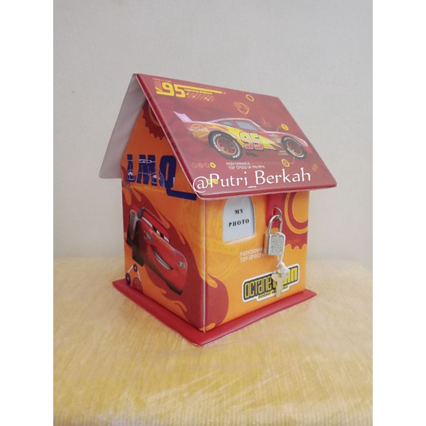 Celengan Gembok Rumah Besar.