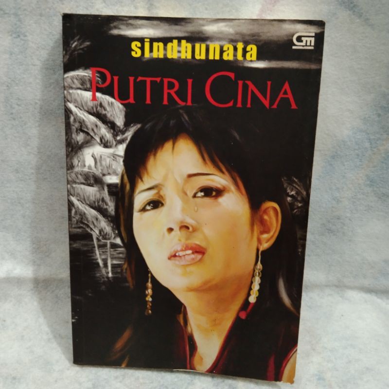 putri cina novel