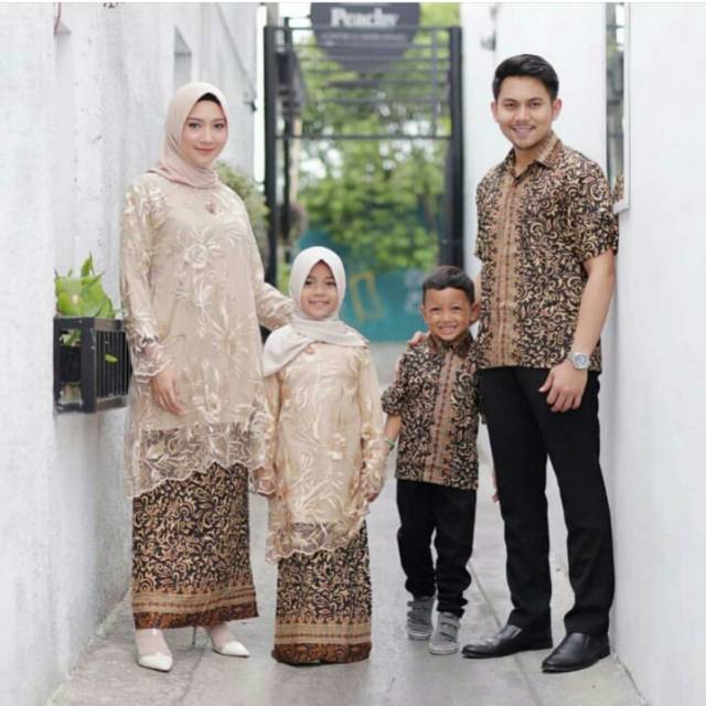 Set Kebaya Batik Sarimbit Set Kondangan Baju Pesta Batik Couple Batik Brokat Keluarga Latte Murah