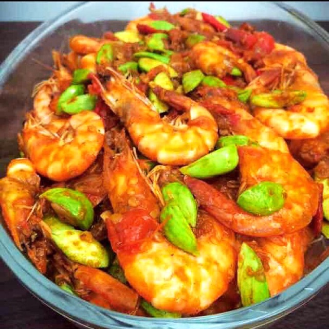 

Sambal pete super pedas “Gendeng Pedese” (khas Leony)