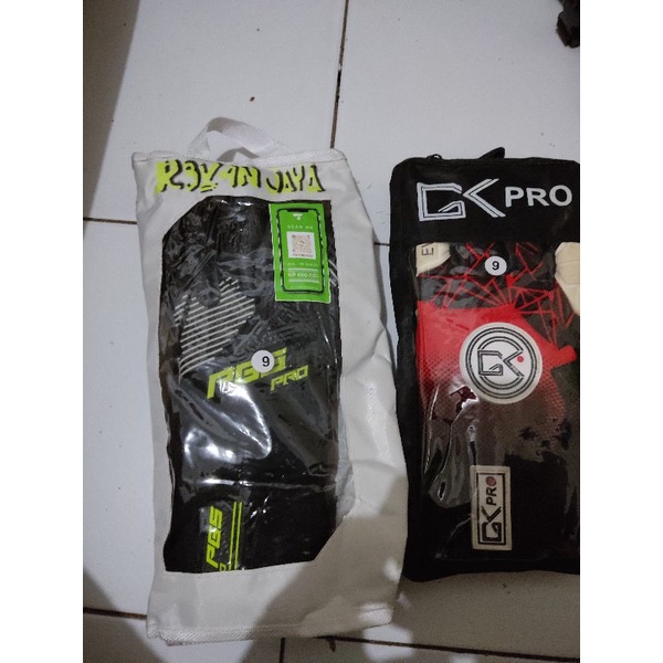 sarung tangan kiper GK PRO dan PGS ALL IN 2022