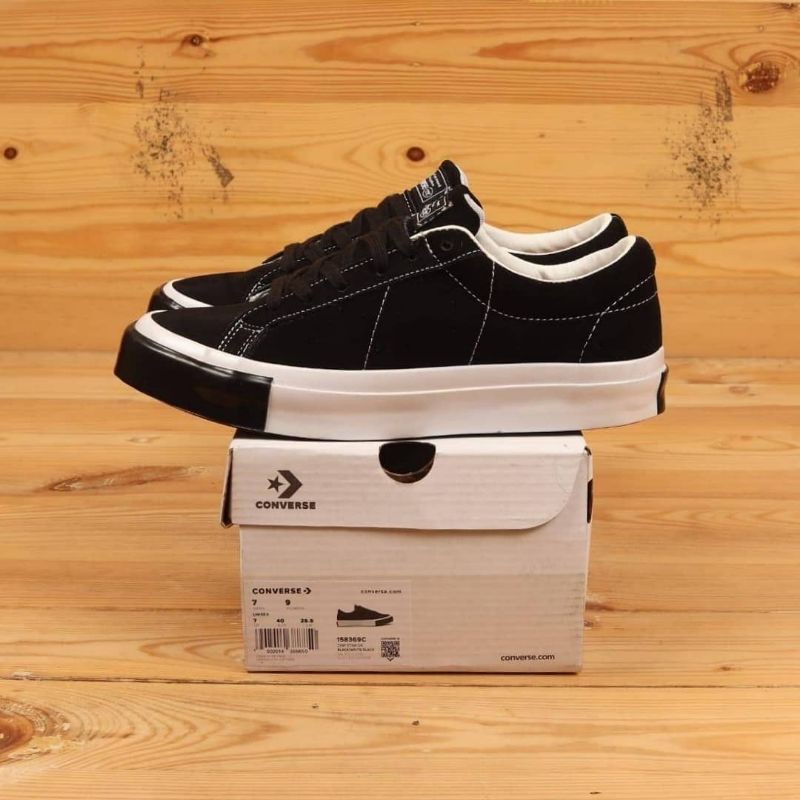 Sepatu Matnut Blood x Converse Lx OX Black White Black 158369C BNIB UA Original
