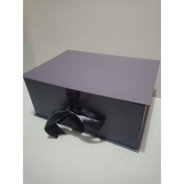 

kotak kado/gift box/hard box 35x25x15cm