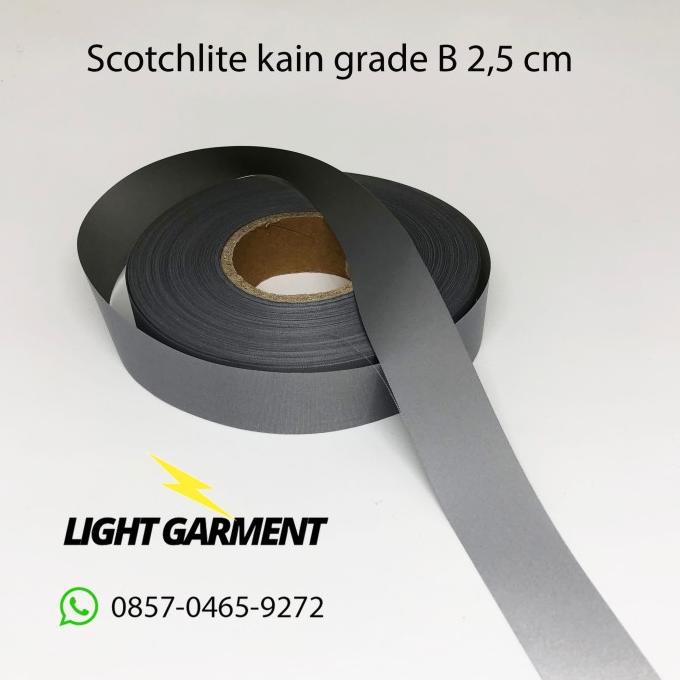 

Premium Product!!! Scotchlite Skotlet Scotlight Pita Pemantul Cahaya Kain Jahit B 2,5 Cm - Paling Dicari