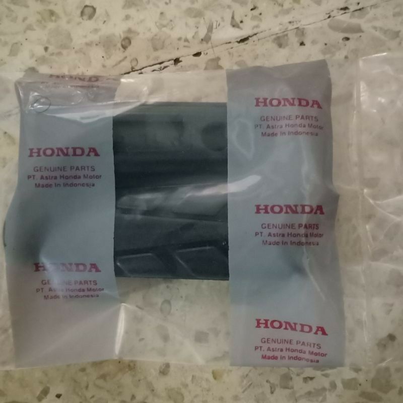 Karet pustep fustep step depan cb150r cbr150 ori