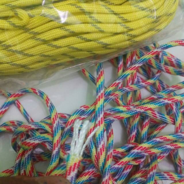 

Tali paracord
