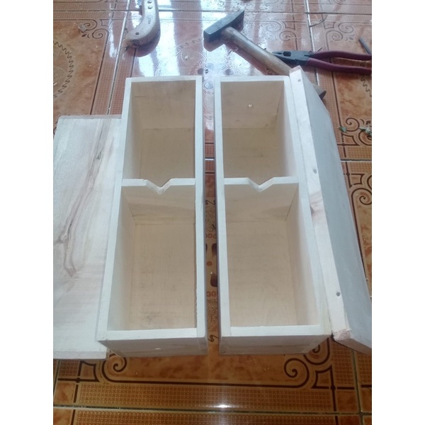 

Stup atau Kotak klanceng