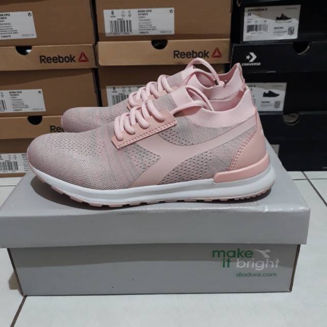 Diadora LERANZO pink